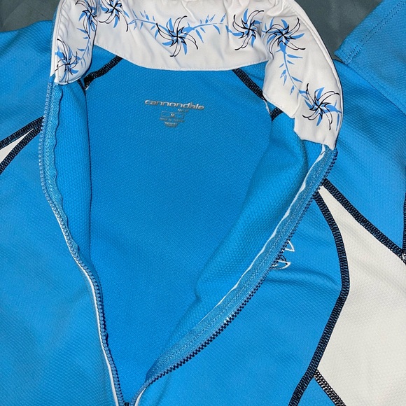 CANNONDALE CYCLING JERSEY, Women’s Medium - Picture 3 of 14